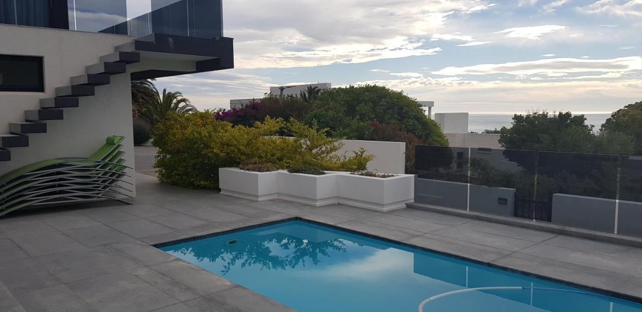 Camps Bay Cosy Accommodation Cape Town Exterior photo